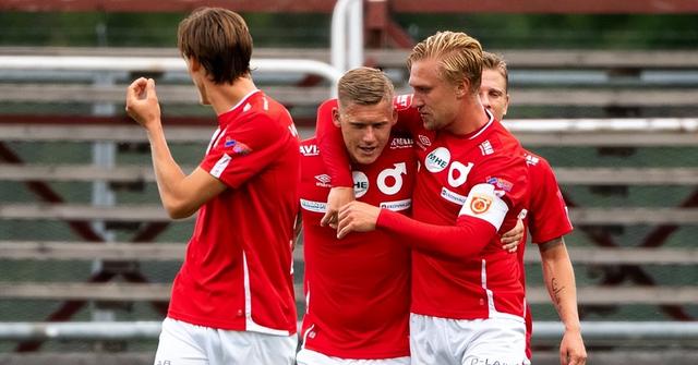 作将是雄鹿 作将是雄鹿